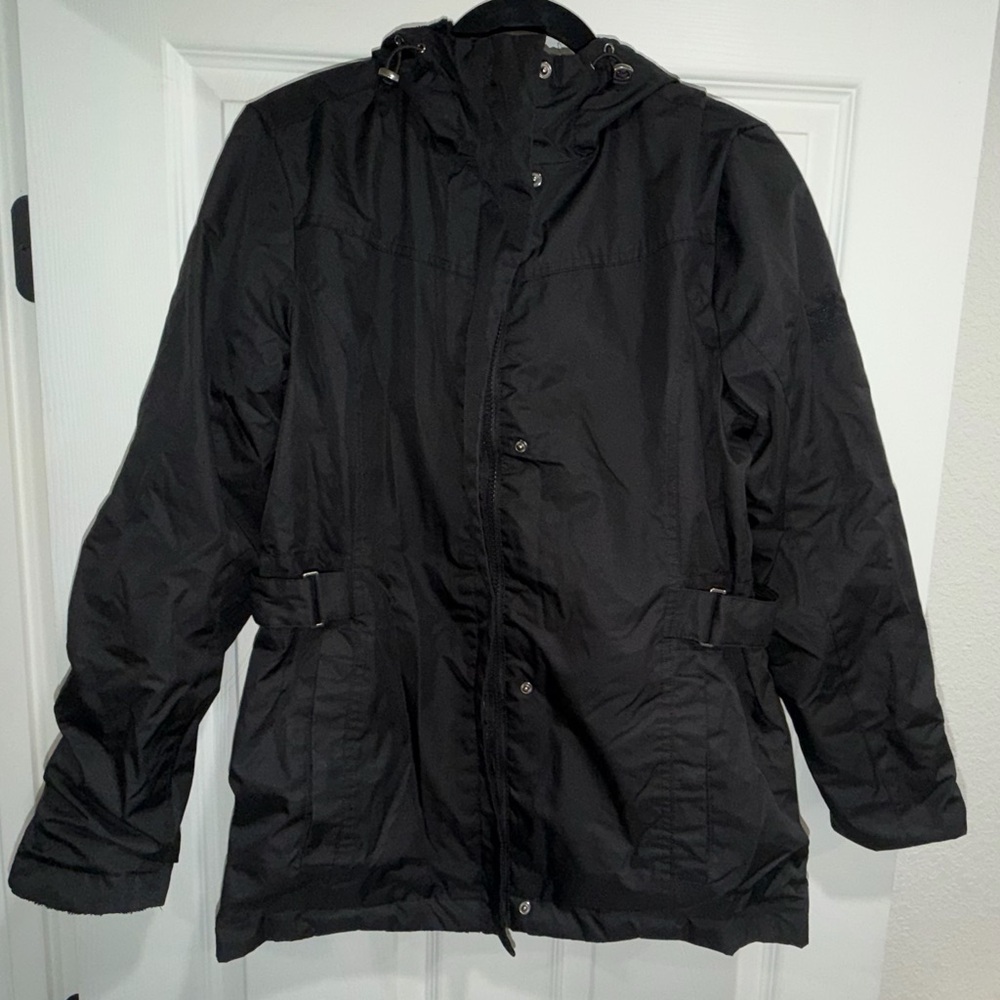 ZeroXposur Women's Black Raincoat